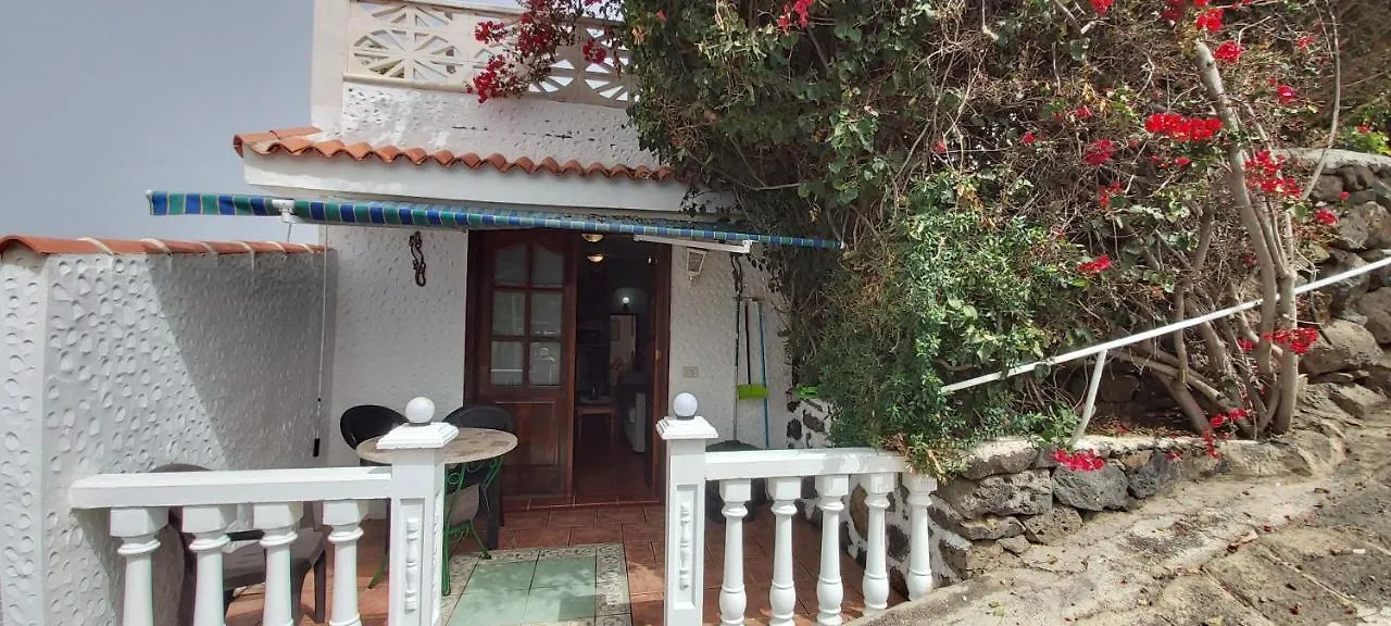 Casitas Las Pereras ロス・ジャノス・デ・アリダネ 別荘